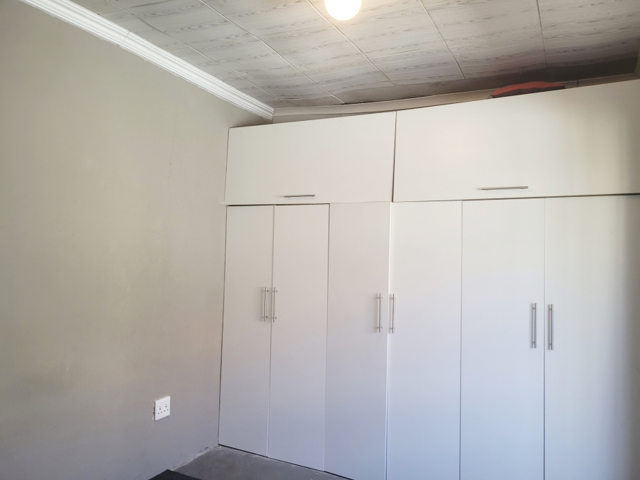 4 Bedroom Property for Sale in Vredelust Western Cape